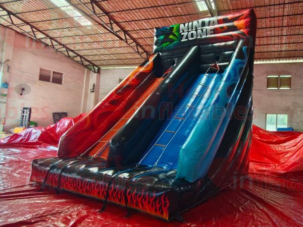 Novelty Ladder Inflatable 4m x 4m Inflatable Ladder Climbing Game - Heart Inflatables Factory