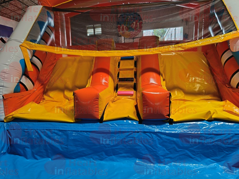 Inflatable Clownfish Water Slide with Pool5 Inflatable Clownfish Water Slide with Pool