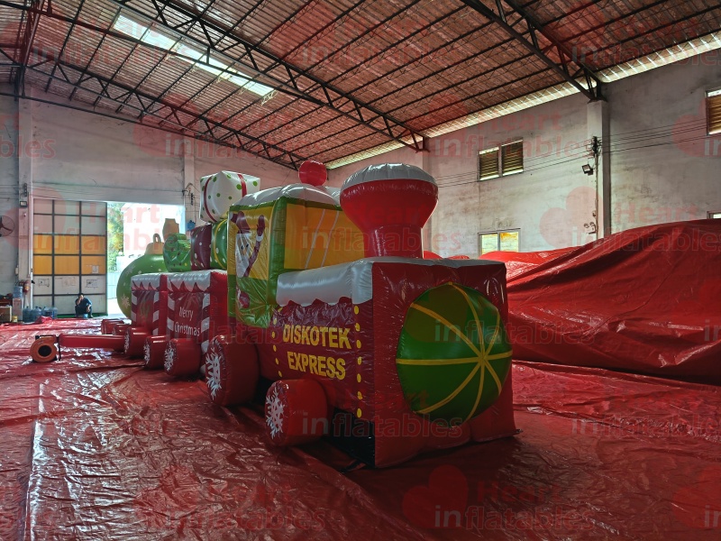 10m Long Inflatable Christmas Train Advertisement3 10m Long Inflatable Christmas Train Advertisement